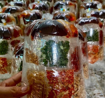 Combo bánh tráng trộn
